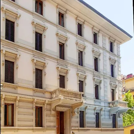 Joli Szálloda