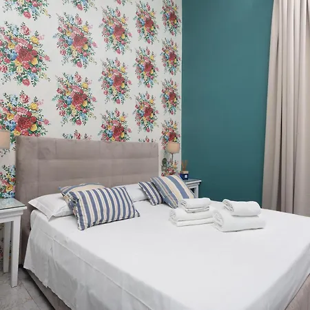 Joli Otel