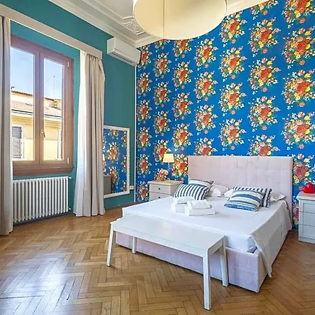 Hotel Joli
